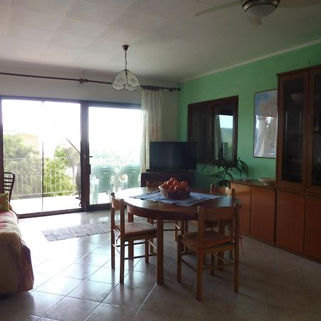 Casa Miriam - Appartamenti Vacanze วิลลาปุตซู ภายนอก รูปภาพ