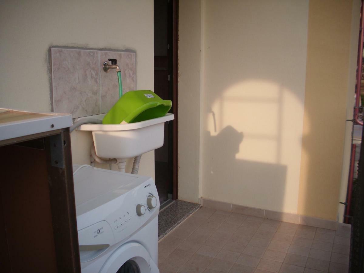 Casa Miriam - Appartamenti Vacanze วิลลาปุตซู ภายนอก รูปภาพ