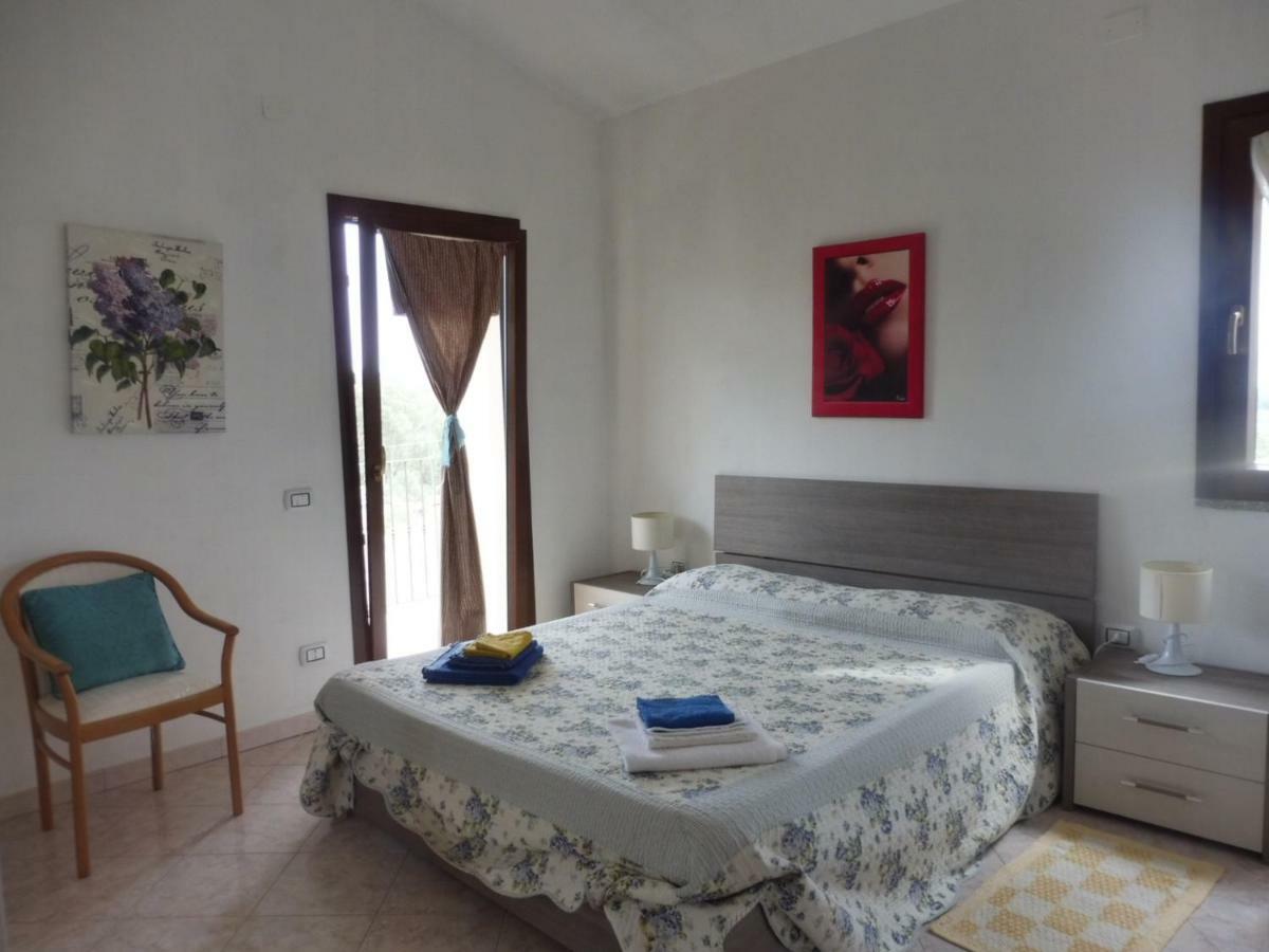 Casa Miriam - Appartamenti Vacanze วิลลาปุตซู ภายนอก รูปภาพ